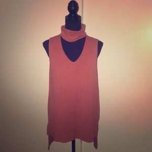 Mauve turtle neck top.